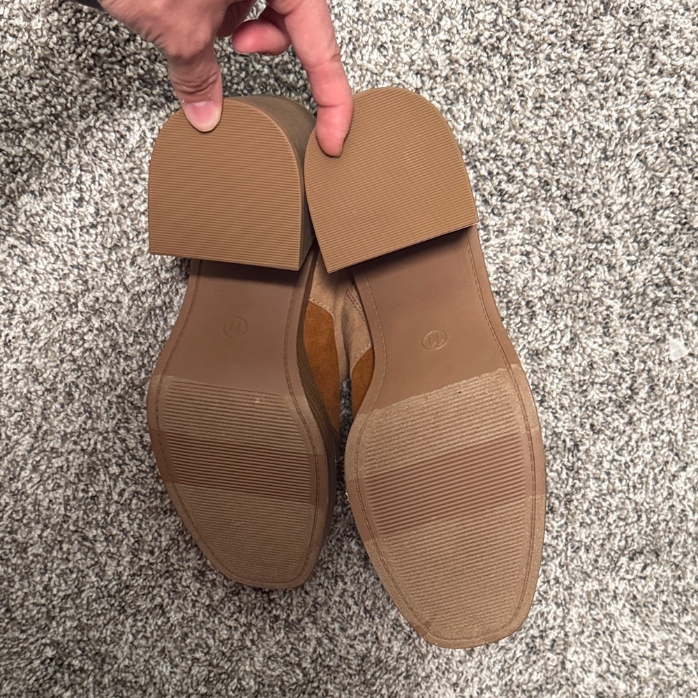 Universal Thread Brown Patchwork Mules - image 4